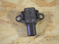 Unbekanntes Teil aus Audi A4 Avant (8E5, B6) Unbekanntes Teil aus Audi A4 Avant (8E5, B6)