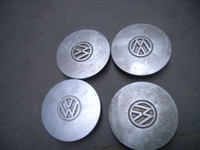 Unbekanntes Teil aus VW GOLF Mk III (1H1) Unbekanntes Teil aus VW GOLF Mk III (1H1)