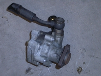 Servopumpe aus Audi A4 (8D2, B5) Servopumpe aus Audi A4 (8D2, B5)